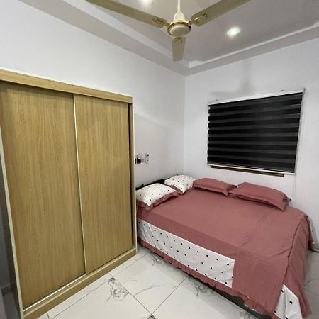 Appartement A La Residence Toumba Lomé Dış mekan fotoğraf